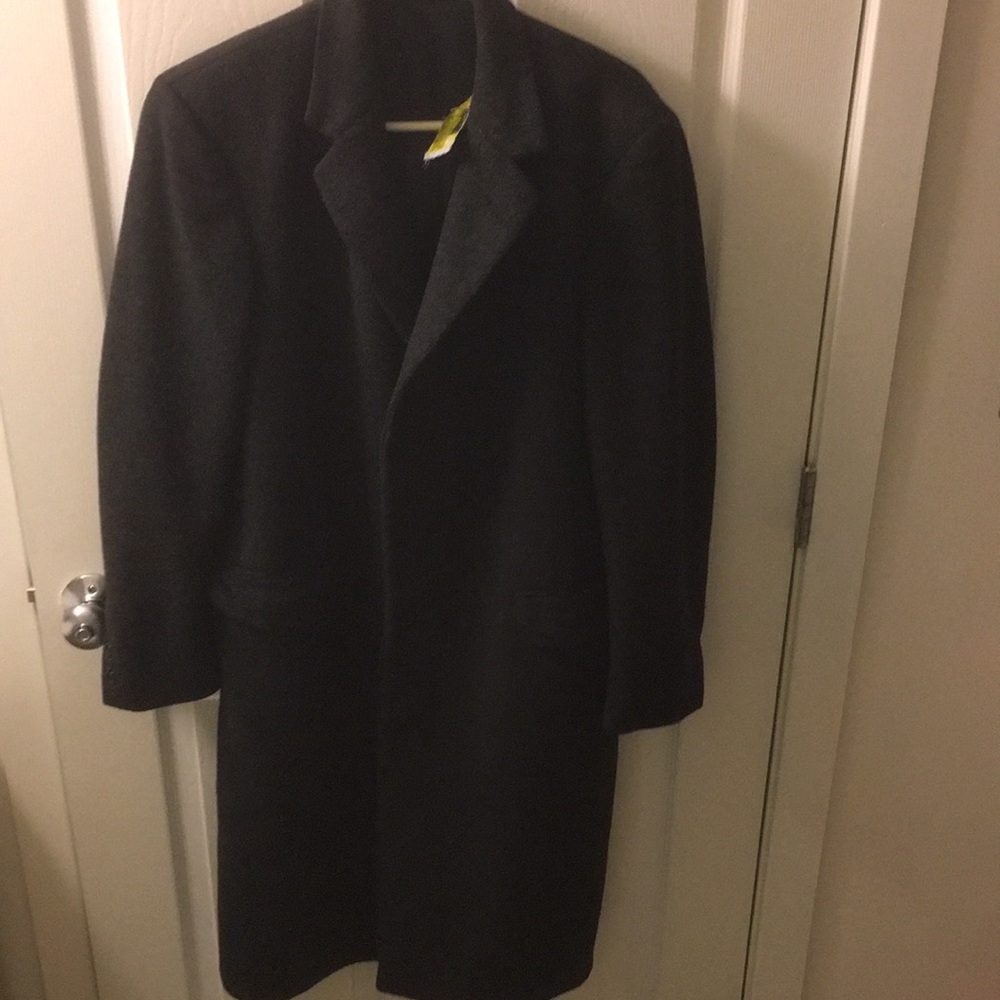 Dark grey wool long coat brand Aquascutum Rsleeve